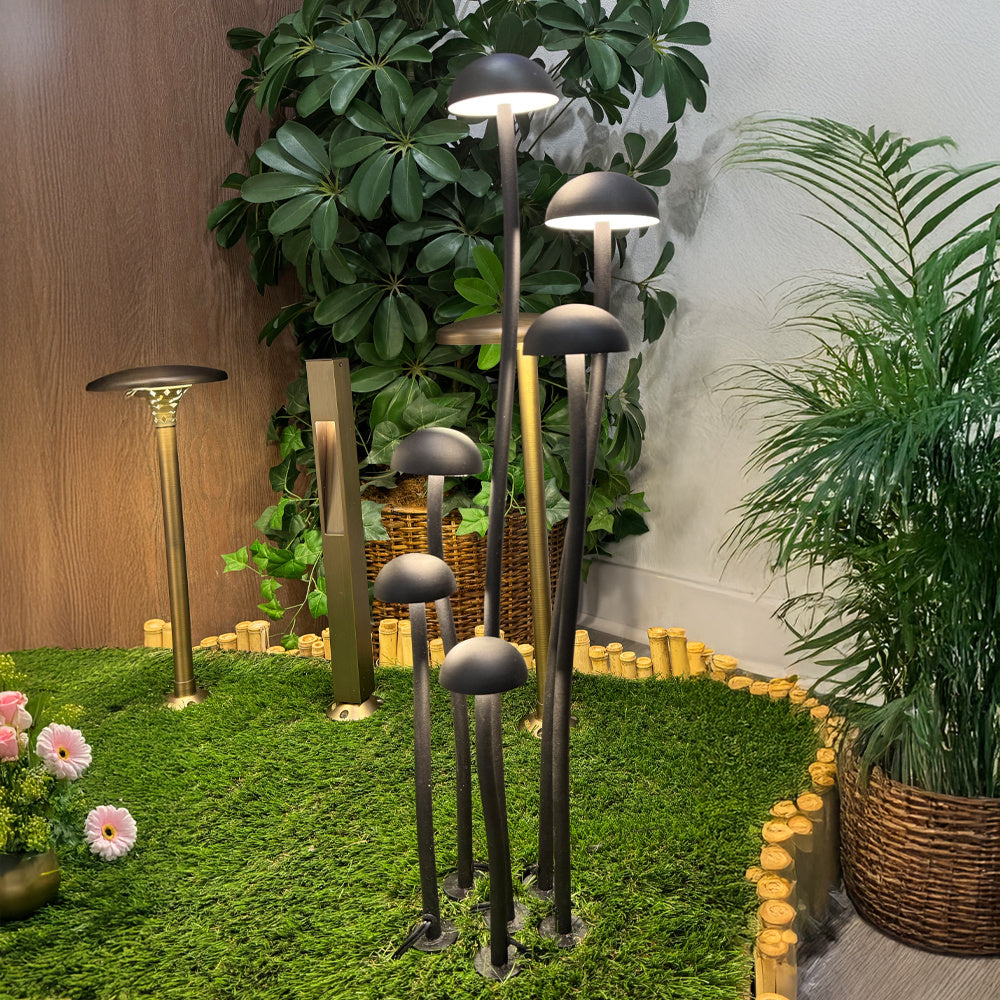 Integrated Mushroom Path Light